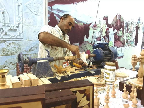 深圳文博會(huì) 非遺文創(chuàng)產(chǎn)品融合創(chuàng)新時(shí)尚，國際絲路風(fēng)情凸顯文化經(jīng)紀(jì)人服務(wù)